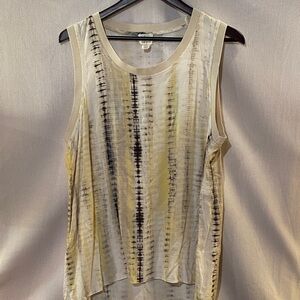 b new york flowy tank - Sz XL